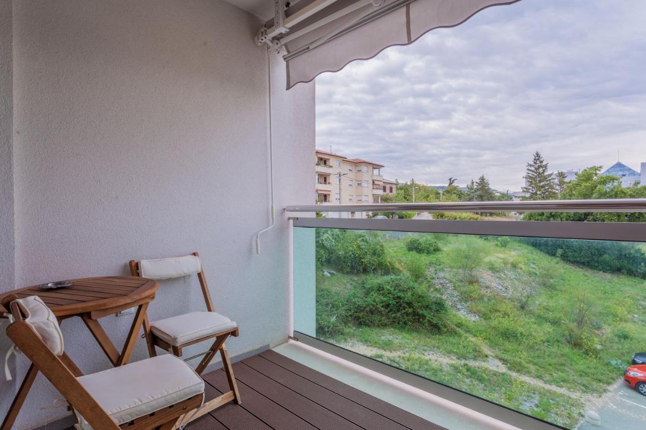 Apartman Laura Rijeka Exterior foto